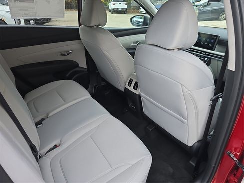 New 2026 Hyundai Tucson SEL image 11