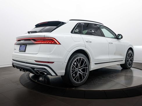 Used 2020 Audi SQ8 Premium Plus w/ Driver Assistance Package AWD/4WD image 4