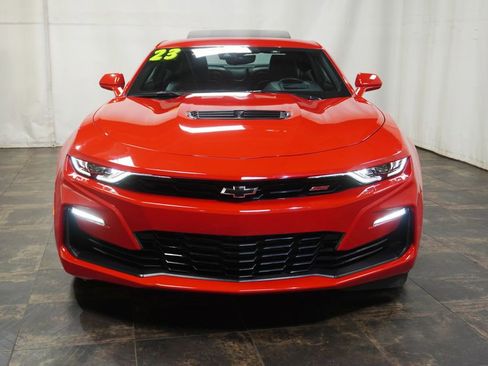 Used 2023 Chevrolet Camaro SS RWD image 8