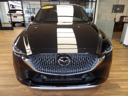 Certified 2025 MAZDA CX-5 Signature image 2