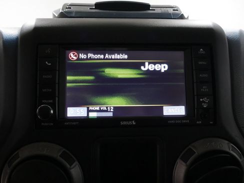 Used 2015 Jeep Wrangler Unlimited Sport AWD/4WD image 23