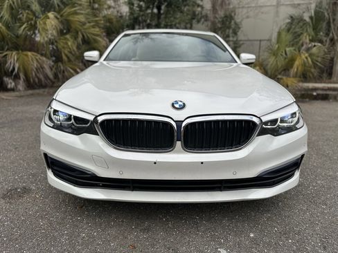 Used 2019 BMW 530i xDrive w/ Convenience Package image 3