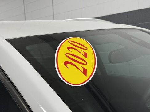 Used 2020 Chevrolet Equinox Premier w/ Premier Redline Edition image 8