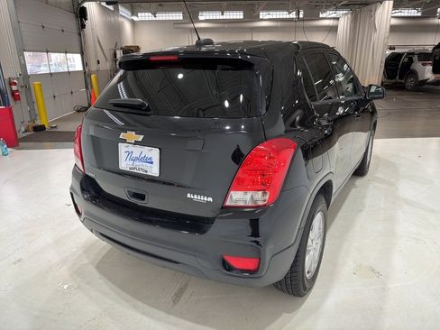 Used 2019 Chevrolet Trax LS w/ Tint and Cruise Package image 12