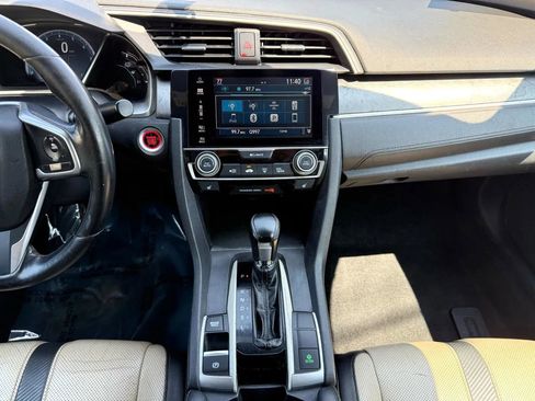 Used 2017 Honda Civic EX-L image 13