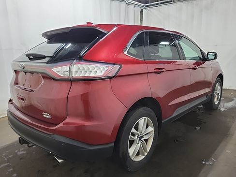 Used 2018 Ford Edge SEL w/ Equipment Group 201A AWD/4WD image 4