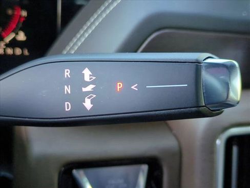 Used 2025 GMC Yukon Denali Ultimate image 12