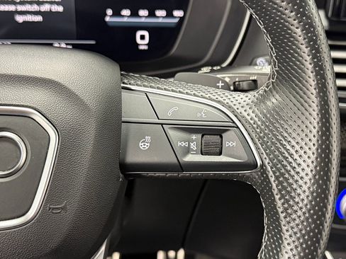 Used 2023 Audi SQ5 Premium Plus w/ Premium Plus Package image 23