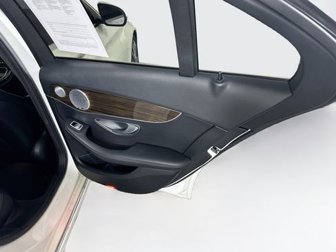 Used 2020 Mercedes-Benz C 300 Sedan image 30