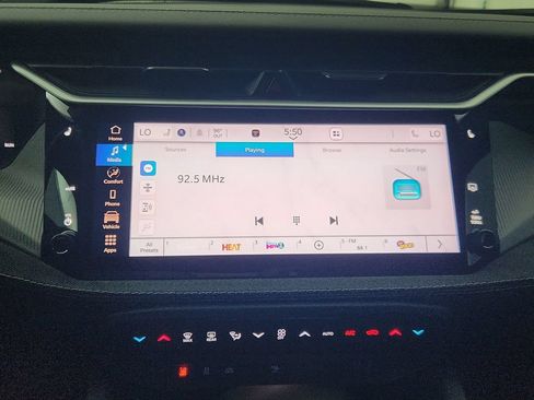 New 2026 Jeep Cherokee Laredo AWD/4WD image 24
