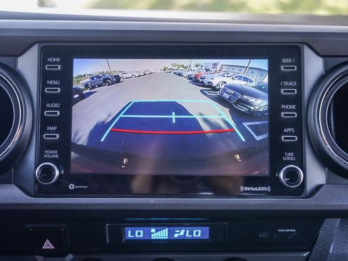 Certified 2022 Toyota Tacoma TRD Off-Road w/ Technology Package image 24