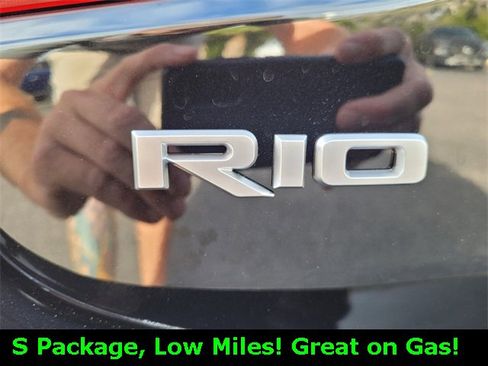 Used 2023 Kia Rio S image 14