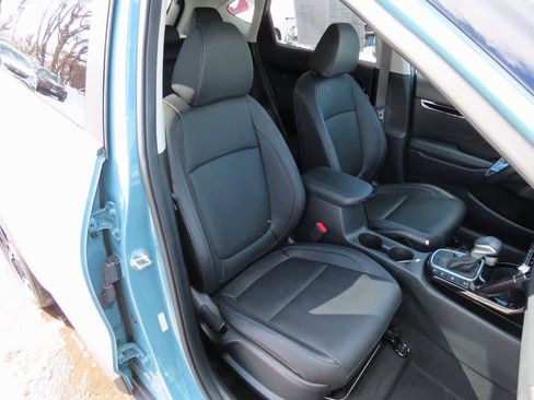Used 2025 Kia Seltos EX image 17