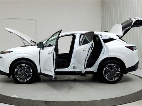 New 2025 Nissan Murano SV image 12