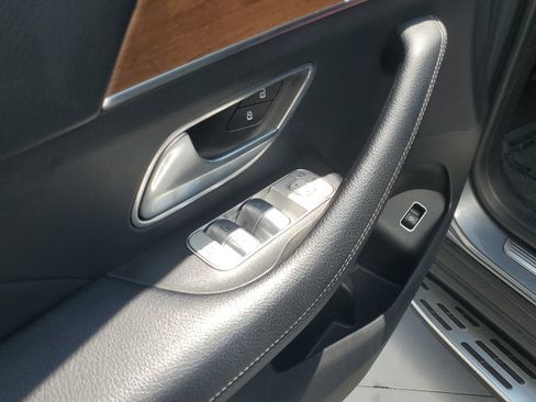 Used 2021 Mercedes-Benz GLS 450 4MATIC image 29