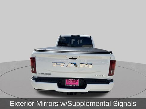 Used 2025 RAM 2500 Laramie AWD/4WD image 25