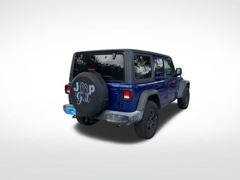Used 2018 Jeep Wrangler Unlimited Sport AWD/4WD image 5