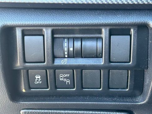 Used 2021 Subaru Impreza 2.0i Sport w/ Popular Package #3 image 25