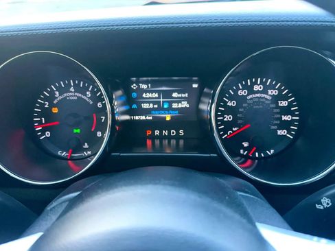 Used 2016 Ford Mustang GT RWD image 23