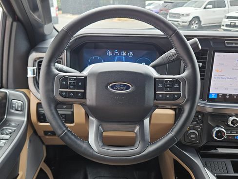 Used 2024 Ford F350 Lariat w/ Chrome Package AWD/4WD image 15