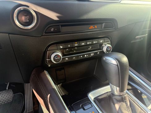 Used 2021 MAZDA CX-5 Signature image 19