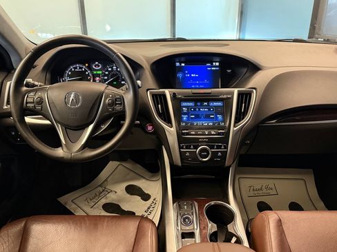 Used 2015 Acura TLX V6 w/ Technology Package FWD image 9