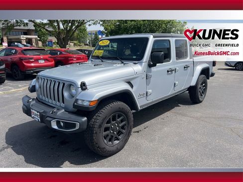 Used 2023 Jeep Gladiator Overland AWD/4WD image 10