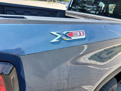 New 2026 GMC Sierra 1500 Elevation image 5