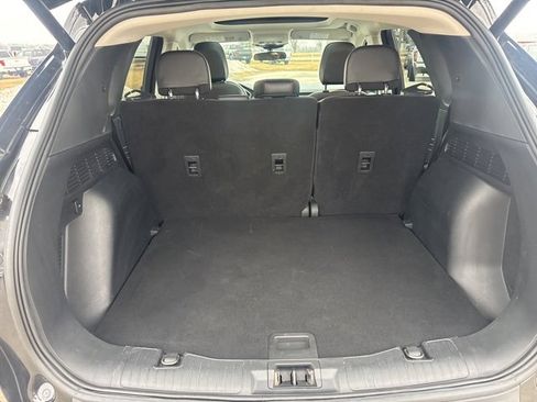 Used 2022 Ford Escape SEL w/ SEL Stealth AWD Package image 11