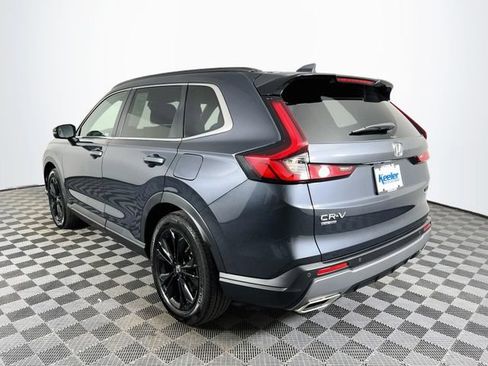 Used 2025 Honda CR-V Sport Touring image 4