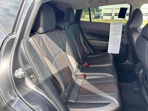 Used 2024 Subaru Crosstrek 2.5i Limited w/ Crosstrek Mirror Package AWD/4WD image 15