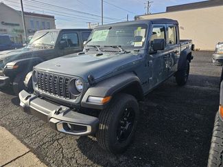 New 2026 Jeep Gladiator Sport video 1