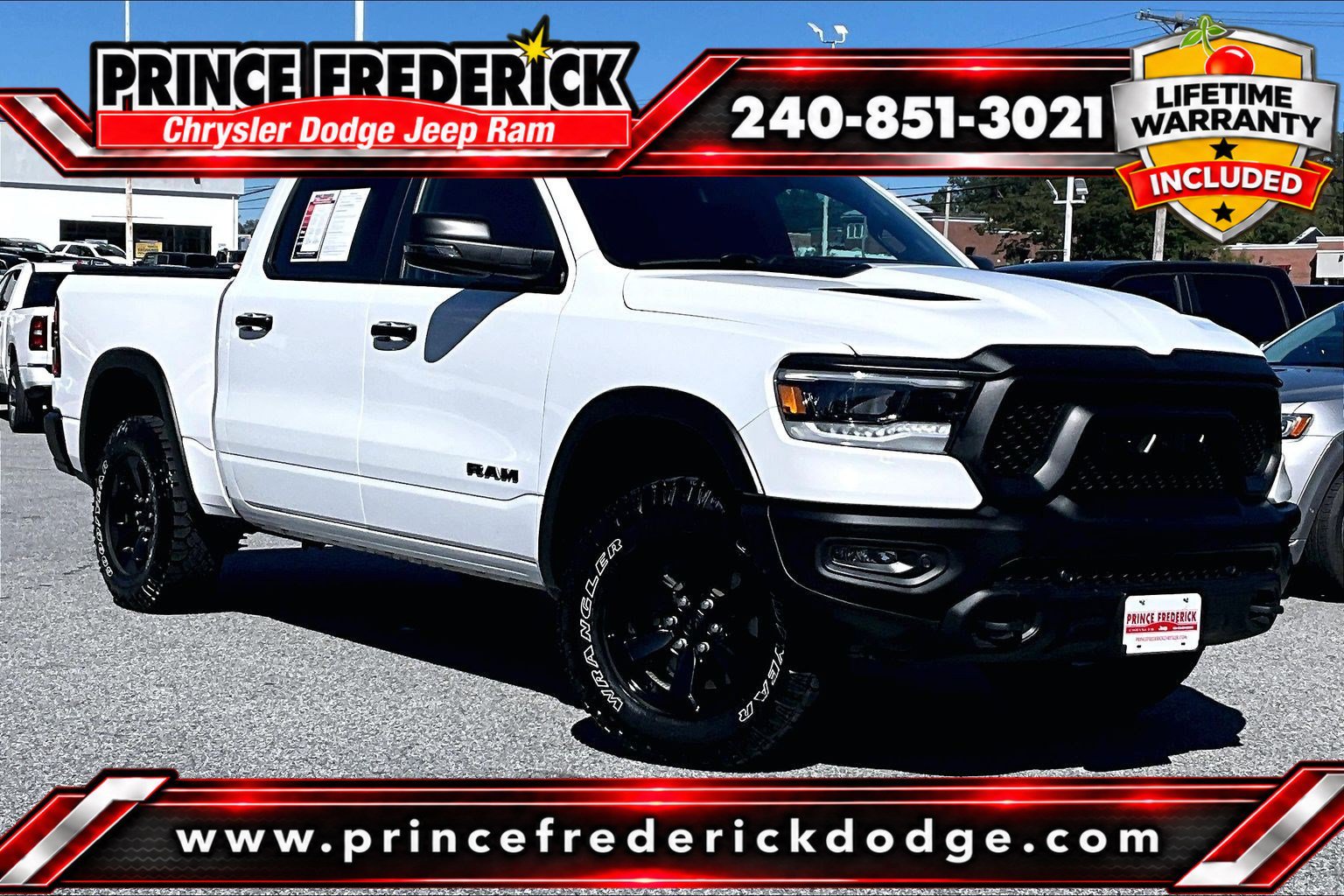 Used 2024 RAM 1500 Rebel w/ Rebel Level 2 Equipment Group AWD/4WD image 1