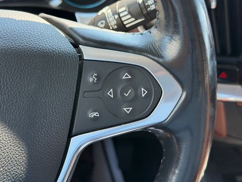 Used 2020 Chevrolet Traverse High Country w/ LPO, Floor Liner Package AWD/4WD image 11