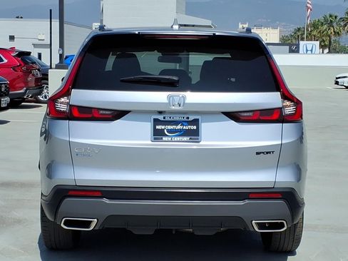 Used 2023 Honda CR-V Sport image 4