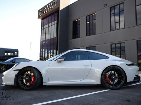 Used 2022 Porsche 911 GT3 RWD image 11