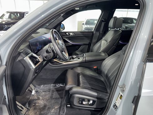 Certified 2024 BMW X7 M60i w/ Executive Package image 20