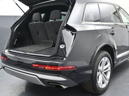 Used 2025 Audi Q7 3.0T Premium Plus AWD/4WD image 15