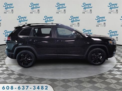 Used 2023 Jeep Cherokee Altitude Lux w/ Lux Elite Package image 4