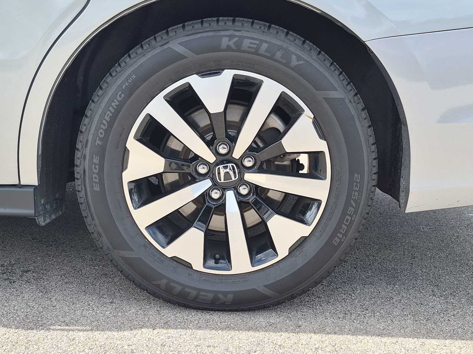 Certified 2025 Honda Odyssey EX-L image 14