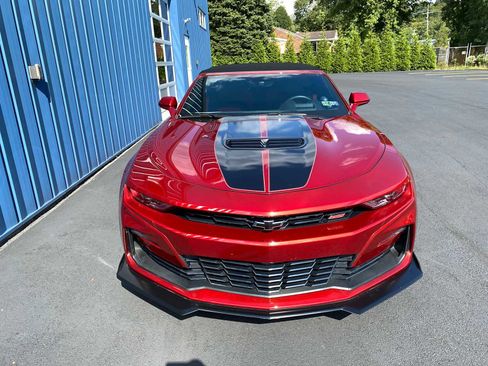 Used 2022 Chevrolet Camaro SS RWD image 51