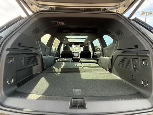 New 2026 GMC Acadia Denali w/ Super Cruise Package image 10