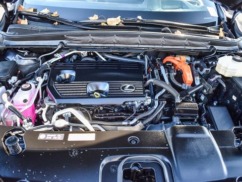 Used 2024 Lexus RX 450h AWD w/ Luxury Package image 26