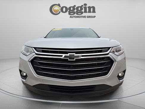 Used 2021 Chevrolet Traverse LT image 5