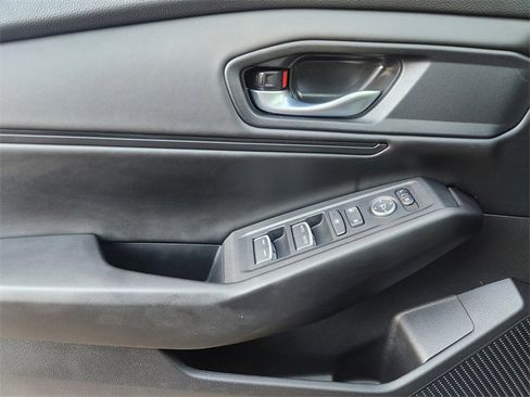 Certified 2024 Honda Accord EX image 27