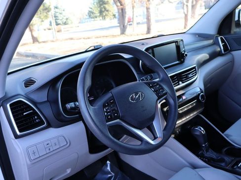 Used 2019 Hyundai Tucson SE image 15