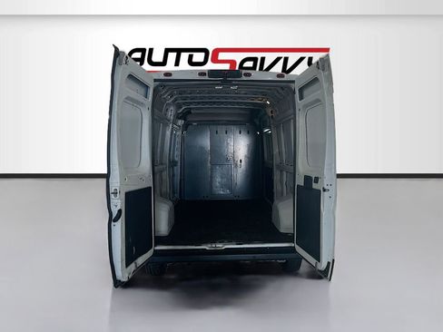 Used 2025 RAM ProMaster 2500 FWD image 23