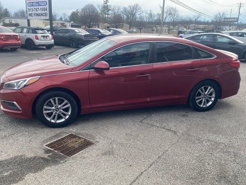 Used 2016 Hyundai Sonata SE image 7