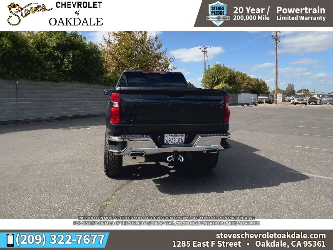 Used 2022 Chevrolet Silverado 1500 LT w/ Z71 Off-Road Package AWD/4WD image 10