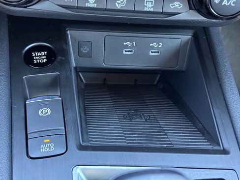 New 2026 Nissan Kicks SV w/ Cold Weather Package image 21